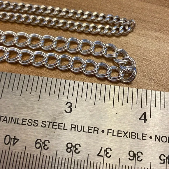 Set of Four EUC 925 Sterling Silver Curb Chain Charm Bracelets - Picture 13 of 15